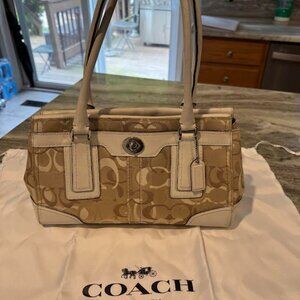 Coach Hampton Optic Brown Signature jacquard Cream Leather Tote Carryall Bag